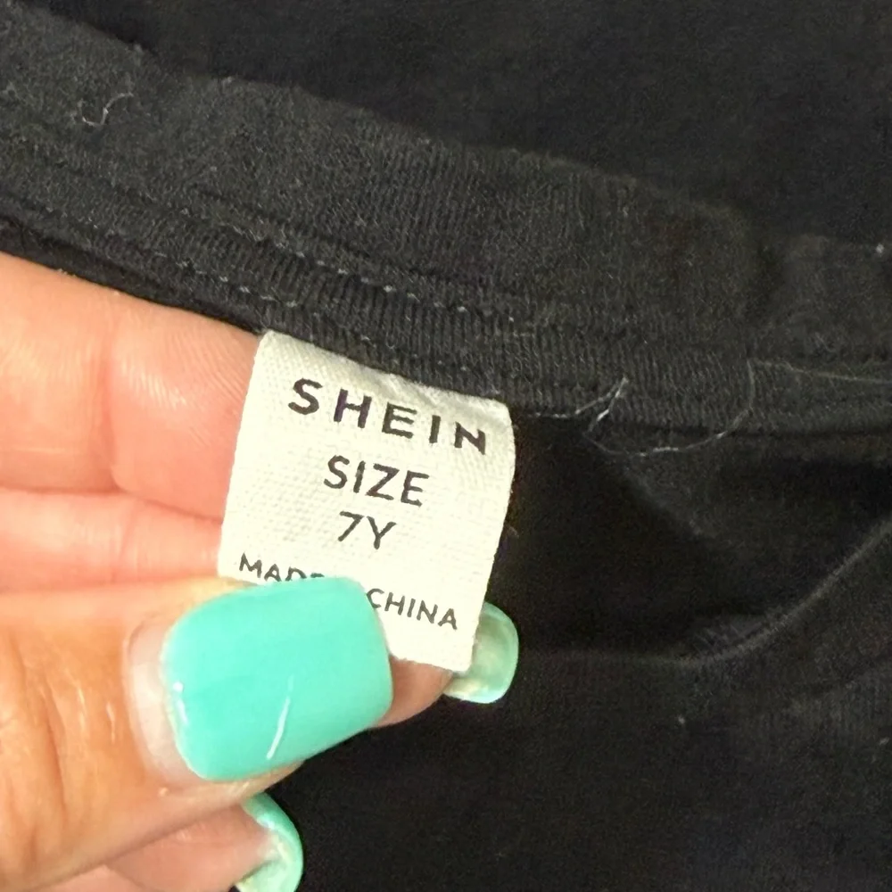 SHEIN Youth Boy Size 7Y Black Short Sleeve Tee with Colorful Card Design